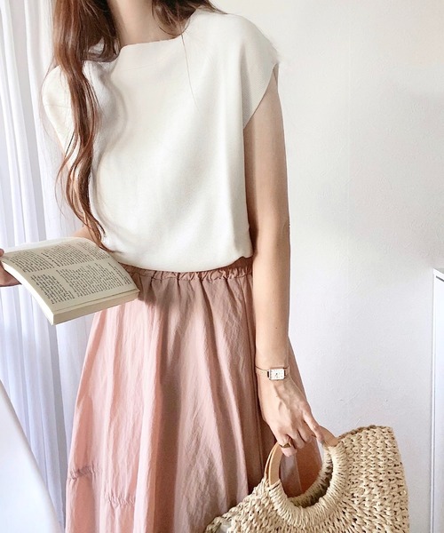 andme（アンドミー）の「無地ボーダーフレンチスリーブニットトップス（ニット/セーター・レディース・ホワイト×ブラック/ブラウン系その他/モカ/ブラック/オフホワイト/ブルー/ベージュ系その他/ベージュ/ホワイト×ピンク/ホワイト×ブルー/ネイビー×ホワイト・L/M/XL/XXL）」の19枚目の写真