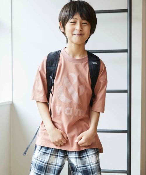 ＆yam（アンドヤム）の「＆yamロゴT（Tシャツ/カットソー・キッズ・ブラック/チャコールグレー/ホワイト/ベージュ/パープル/ピンク/ミント/ブルー・130/140/150/90/100/110/120）」の8枚目の写真