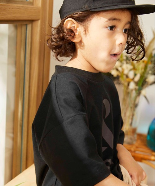 ＆yam（アンドヤム）の「＆yamロゴT（Tシャツ/カットソー・キッズ・ブラック/チャコールグレー/ホワイト/ベージュ/パープル/ピンク/ミント/ブルー・130/140/150/90/100/110/120）」の16枚目の写真
