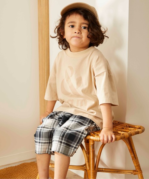 ＆yam（アンドヤム）の「＆yamロゴT（Tシャツ/カットソー・キッズ・ブラック/チャコールグレー/ホワイト/ベージュ/パープル/ピンク/ミント/ブルー・130/140/150/90/100/110/120）」の22枚目の写真