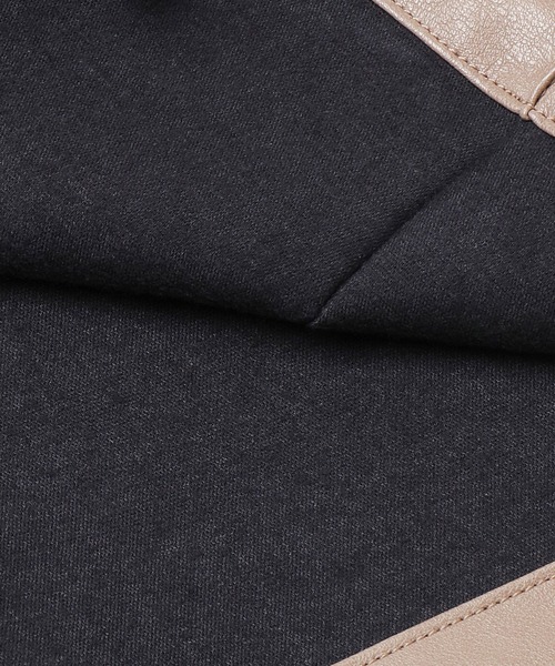 unlow（アンロー）の「【WEARISTA 心】フェイクレザースリットフレアパンツ（セットアップ対応）（その他パンツ・メンズ・ブラック/グレイッシュベージュ/ライトグリーン・S/M）」の17枚目の写真