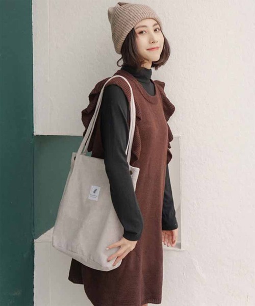 aimoha(アイモハ)の「コーデュロイ シンプルトートバッグ(トートバッグ・レディース・ホワイト/ブラック/ベージュ/ブラウン/グレー/ピンク/イエロー/スモークピンク・FREE)」の15枚目の写真