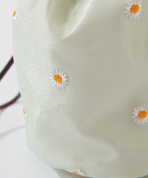 natural couture（ナチュラルクチュール）の「刺繍巾着付きクリアバッグ（ショルダーバッグ・レディース・アイボリー/ダークブラウン/ベージュ・FREE）」の21枚目の写真