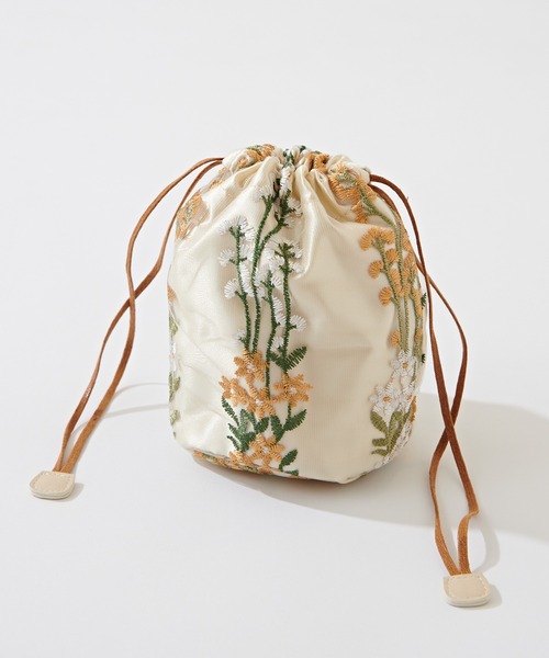 natural couture（ナチュラルクチュール）の「刺繍巾着付きクリアバッグ（ショルダーバッグ・レディース・アイボリー/ダークブラウン/ベージュ・FREE）」の17枚目の写真