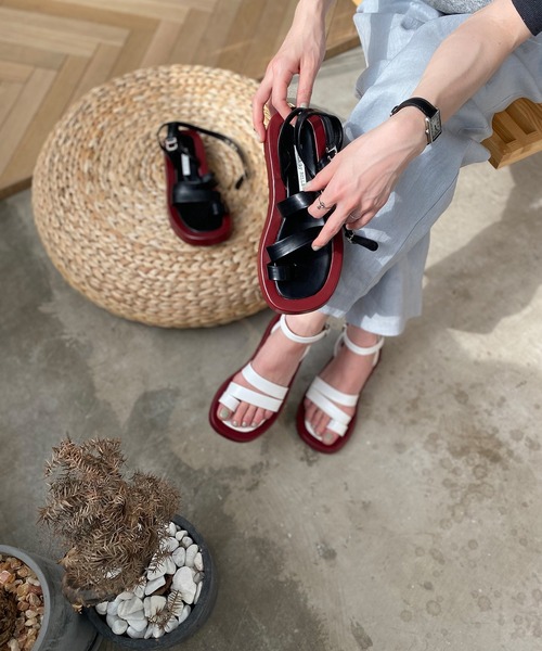 chuclla(チュクラ)の「Platform strap sandal sb-6 chs107(サンダル・レディース・ブラック/ホワイト・40/37/36/38/39)」の9枚目の写真