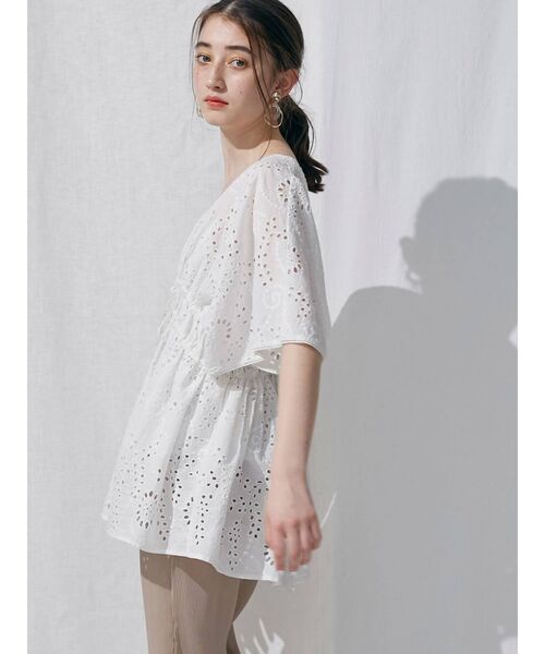 MERCURYDUO（マーキュリーデュオ）の「カットワークレースフレア