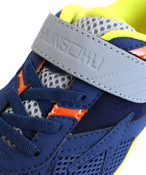 CIAOPANIC TYPY（チャオパニックティピー）の「瞬足 Design by  CIAOPANIC TYPY 【15S/S MARATHON】（スニーカー・キッズ・ホワイト/ネイビー/グレー・21/20/17/22/18/21.5/19/16）」の5枚目の写真