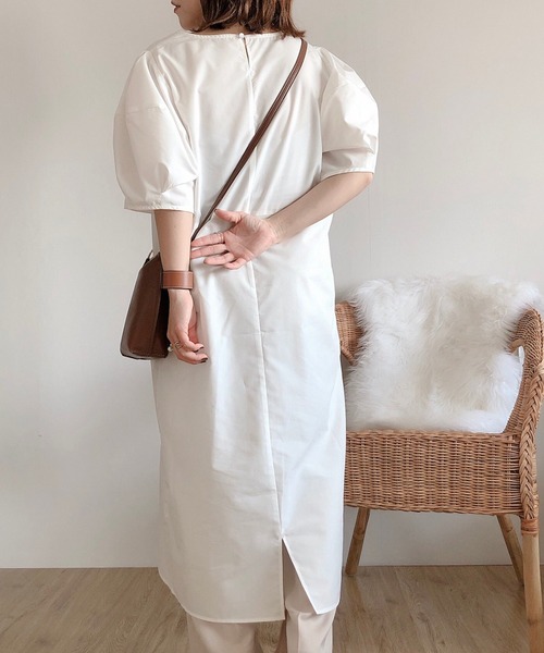 anown(アノン)の「ボリュームスリーブ ミモレ丈ワンピース【ファッションインフルエンサーyumi.×anown 限定コラボ】(ワンピース・レディース・ピンク系その他/ブラック/ベージュ/オフホワイト・FREE)」の8枚目の写真