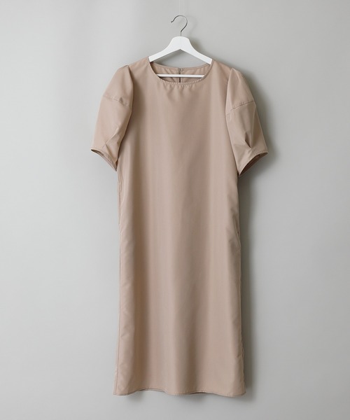 anown(アノン)の「ボリュームスリーブ ミモレ丈ワンピース【ファッションインフルエンサーyumi.×anown 限定コラボ】(ワンピース・レディース・ピンク系その他/ブラック/ベージュ/オフホワイト・FREE)」の6枚目の写真