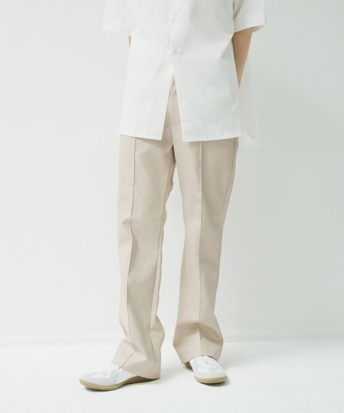 NILWAY(ニルウェイ)の「PUレザー センタープリーツ ソフト フレアパンツ(その他パンツ・メンズ・グレイッシュベージュ/ミント/ブラック・LARGE/MEDIUM)」の21枚目の写真