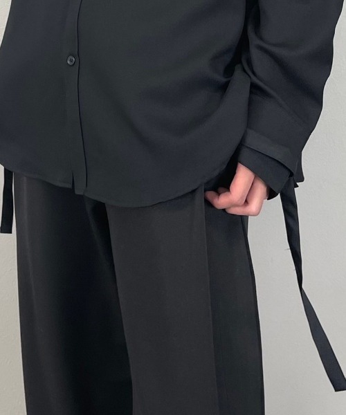 Chikashitsu +（チカシツプラス）の「【Chikashitsu +】arm rope shirt（シャツ/ブラウス・メンズ・ホワイト/ブラック・ONE SIZE）」の17枚目の写真