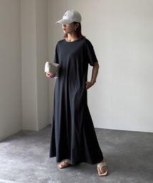 フレアロングワンピース