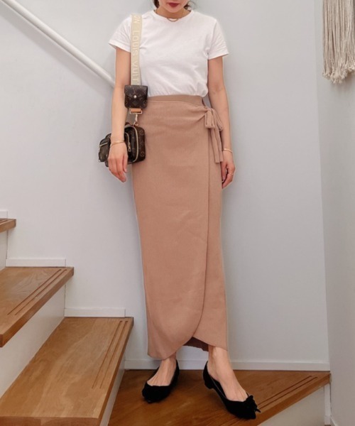 Vicente(ヴィセンテ)の「Amanda rib skirt(スカート・レディース・オフホワイト/ベージュ/ブラック・FREE)」の1枚目の写真