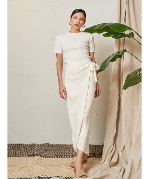 Vicente(ヴィセンテ)の「Amanda rib skirt(スカート・レディース・オフホワイト/ベージュ/ブラック・FREE)」の6枚目の写真