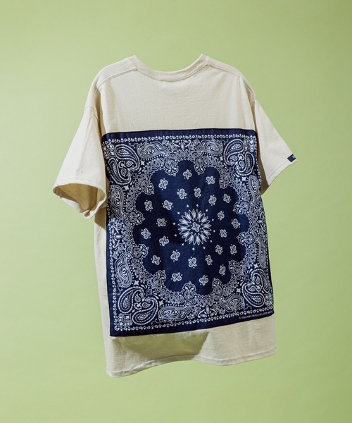 HAV-A-HANK（ハバハンク ）の「別注：HAV-A-HANK/ハバハンク バンダナTシャツ（Tシャツ/カットソー・メンズ・ホワイト×ホワイト/ベージュ系1/ホワイト×ブラック/ブラック系その他/ベージュ系3/ホワイト系その他/ベージュ系5/ベージュ系6/ベージュ系2/ホワイト×ネイビー/ホワイト×ブルー/ホワイト×パープル/ベージュ系4/ブラック×レッド/ブラック×ホワイト/ブラック×グレー/ブラック×ブラック/ブラック×ブルー・M/L/XL）」の16枚目の写真