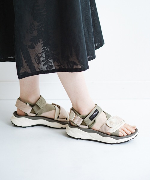 haco!（ハコ）の「Flower MOUNTAIN 見た目もはき心地もたまらない！ハイスペックアウトドアサンダル UBUD（サンダル・レディース・カーキ/ブラック系その他・1/2/4/3/5）」の7枚目の写真