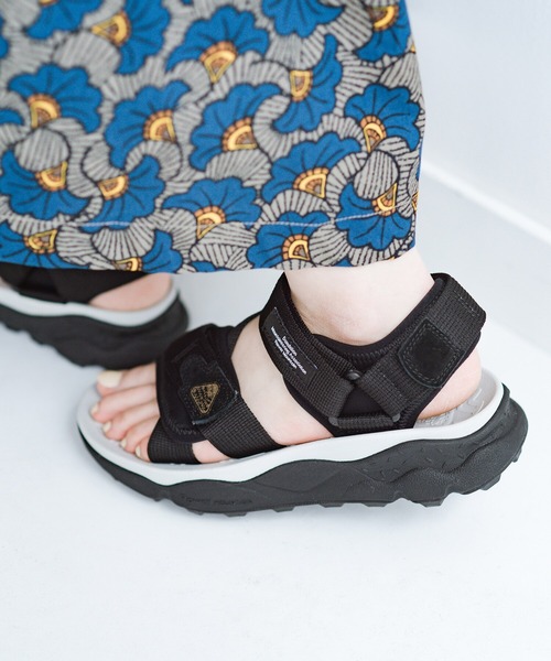 haco!（ハコ）の「Flower MOUNTAIN 見た目もはき心地もたまらない！ハイスペックアウトドアサンダル UBUD（サンダル・レディース・カーキ/ブラック系その他・1/2/4/3/5）」の8枚目の写真