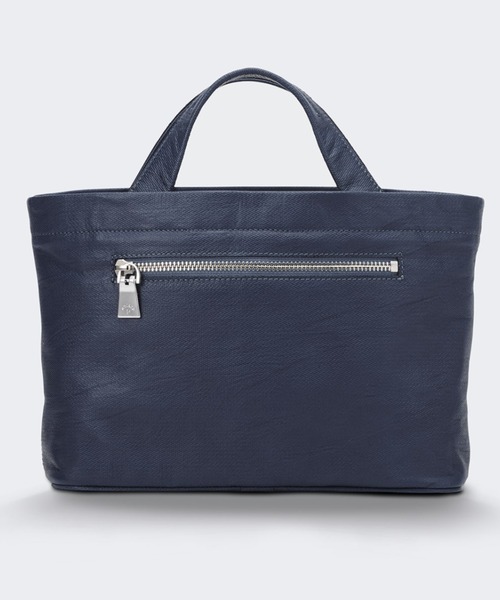 aniary（アニアリ）の「ミニトート（クロッシングレザー）（トートバッグ・メンズ・ダークブラウン/グレー/ブルー系その他/ブラック/ネイビー/ダークネイビー/チャコールグレー/ブラック系その他/ダークオレンジ/パープル/モスグリーン系・FREE）」の8枚目の写真