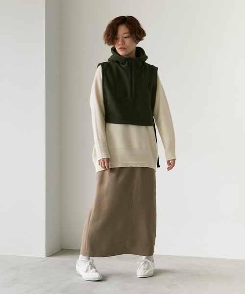 note et silence （ノートエシロンス）の「リサイクルポリエステル マイクロフリース ベスト（ベスト・レディース・カーキ/オフホワイト/オレンジ/ブラック・FREE）」の9枚目の写真