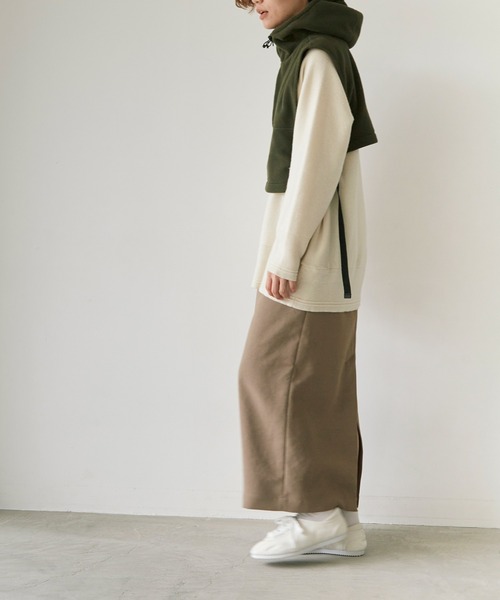 note et silence （ノートエシロンス）の「リサイクルポリエステル マイクロフリース ベスト（ベスト・レディース・カーキ/オフホワイト/オレンジ/ブラック・FREE）」の12枚目の写真