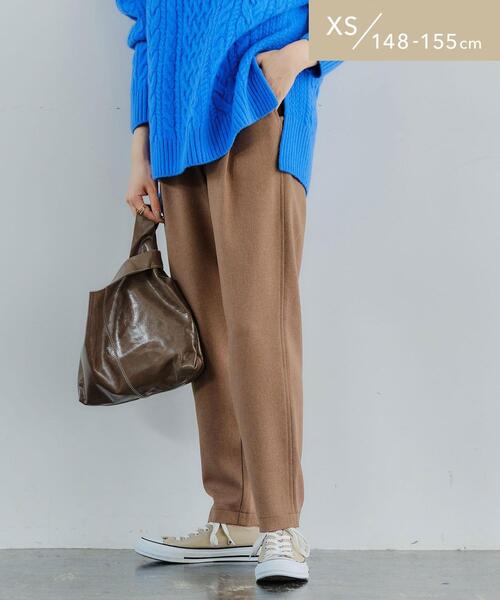 green label relaxing（グリーンレーベルリラクシング）の「【WEB限定】［XS/H148-155㎝］オルマイパンツ テーパード -ウォッシャブル・ストレッチ・防シワ・吸水速乾-（その他パンツ・レディース・オフホワイト/モカ/レッド/ネイビー・XS）」の2枚目の写真