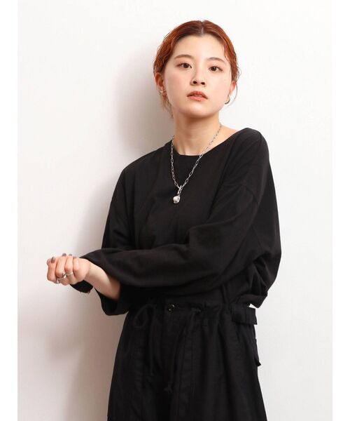 Ungrid（アングリッド）の「ラウンドロングスリーブTee（Tシャツ/カットソー・レディース・オフホワイト/ブラック/ライトグリーン・FREE）」の6枚目の写真