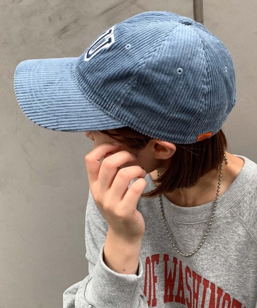 UNIVERSAL OVERALL(ユニバーサルオーバーオール)の「【UNIVERSAL OVERALL/ユニバーサルオーバーオール】別注コーデュロイキャップ(キャップ・メンズ・スカイブルー/ブラック/ブラウン/アイボリー・ONE SIZE)」の4枚目の写真