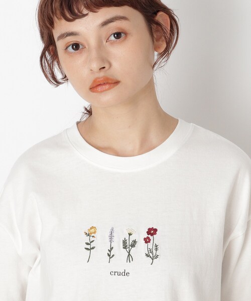 Cutie Blonde（キューティーブロンド）の「◆【S-L】フラワー刺繍プルオーバー（Tシャツ/カットソー・レディース・ブラック/ベージュ/オフホワイト・03/02/01）」の7枚目の写真