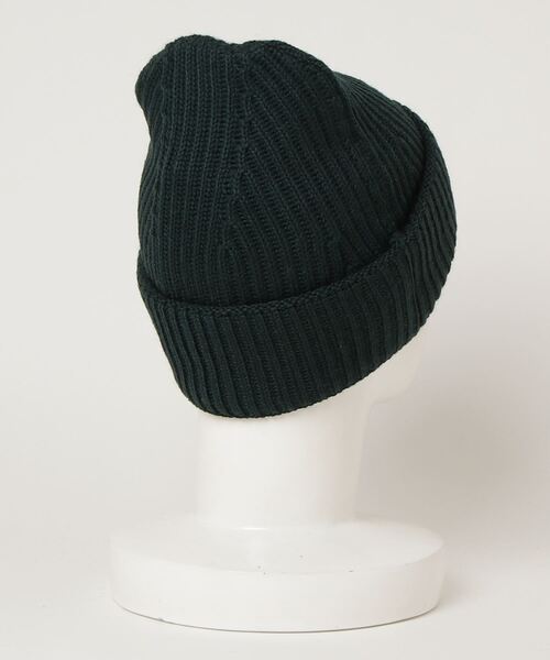 Maison Kitsune(メゾンキツネ)の「FOX HEAD PATCH RIBBED HAT(ニットキャップ/ビーニー・メンズ・ダークグリーン・U)」の3枚目の写真