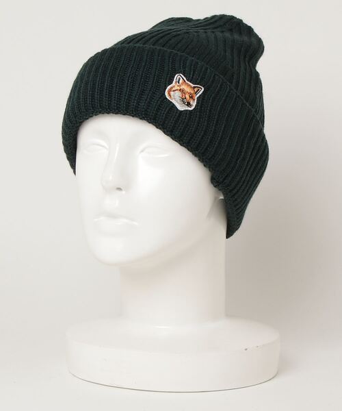 Maison Kitsune(メゾンキツネ)の「FOX HEAD PATCH RIBBED HAT(ニットキャップ/ビーニー・メンズ・ダークグリーン・U)」の2枚目の写真