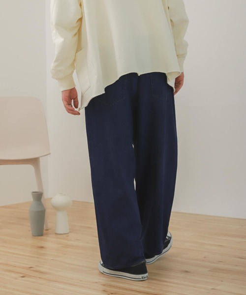 SENSE OF PLACE by URBAN RESEARCH(センスオブプレイスバイアーバンリサーチ)の「オーバーダイデニムワイドパンツ(デニムパンツ・メンズ・ブラック/ブルー・MEDIUM/LARGE)」の13枚目の写真