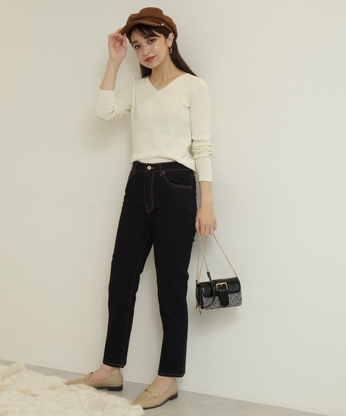 N.（N. Natural Beauty Basic）（エヌエヌナチュラルビューティーベーシック）の「【追加生産】◆総針Ｖネックニット（ニット/セーター・レディース・オフホワイト/ブラック/モカ/ベージュ/ピンク系その他/グリーン系その他2・MEDIUM）」の17枚目の写真