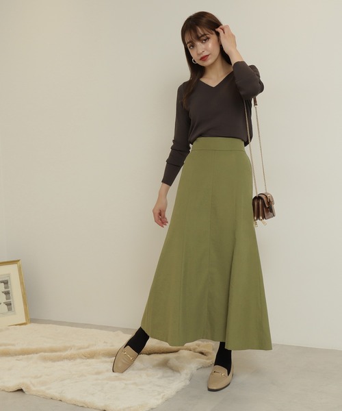 N.（N. Natural Beauty Basic）（エヌエヌナチュラルビューティーベーシック）の「【追加生産】◆総針Ｖネックニット（ニット/セーター・レディース・オフホワイト/ブラック/モカ/ベージュ/ピンク系その他/グリーン系その他2・MEDIUM）」の13枚目の写真