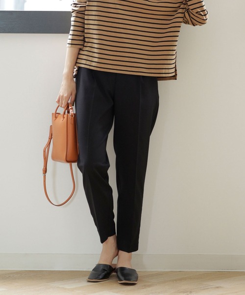 NANO universe(ナノユニバース)の「WEB限定/ストレッチテーパードパンツ(その他パンツ・レディース・ブラック/ベージュ/オフホワイト/ライトイエロー/ピンク系その他/ブルーグリーン/グレー系その他4・38/36)」の2枚目の写真