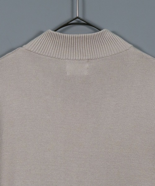 &g'aime(アンジェム)の「【&g’aime】フロントボタンスリットニットチュニック(チュニック・レディース・チャコールグレー/ブラック/ブラウン/グレイッシュベージュ・FREE)」の8枚目の写真