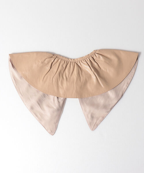 Casselini（キャセリーニ）の「【CASSELINI/キャセリーニ】ギャザー付け襟（ストール/ショール・レディース・ブラック/ベージュ/オフホワイト・FREE）」の6枚目の写真