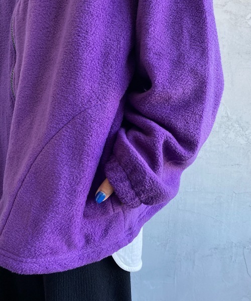 JEANS FACTORY （ジーンズファクトリー）の「[SUNRISE MILL/サンライズ ミル] YERGER PATCH スタンドカラーフリースジャケット（その他アウター・レディース・ブラック/パープル/レオパード・L）」の6枚目の写真