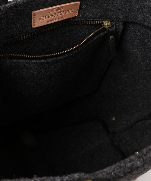 vanessabruno（ヴァネッサブリューノ）の「CABAS MOYEN ++（トートバッグ・レディース・チャコールグレー/ベージュ/ブラウン/ブラック・FREE）」の5枚目の写真