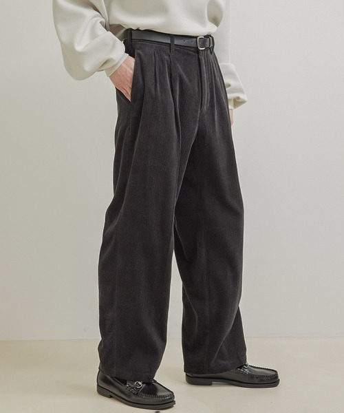 JUNRED（ジュンレッド）の「【セットアップ対応】コーデュロイワイドパンツ（その他パンツ・メンズ・チャコールグレー/ブラウン/オフホワイト・S/M/L）」の8枚目の写真