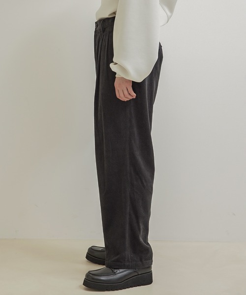 JUNRED（ジュンレッド）の「【セットアップ対応】コーデュロイワイドパンツ（その他パンツ・メンズ・チャコールグレー/ブラウン/オフホワイト・S/M/L）」の19枚目の写真