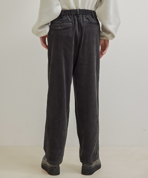 JUNRED（ジュンレッド）の「【セットアップ対応】コーデュロイワイドパンツ（その他パンツ・メンズ・チャコールグレー/ブラウン/オフホワイト・S/M/L）」の20枚目の写真