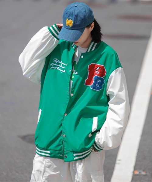 NEW GENTLEMAN(ニュージェントルマン)の「ワッペン ビッグシルエット スタジャン(スタジャン・メンズ・ブラック/グリーン・M/L/XL)」の2枚目の写真