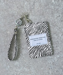 ALTROSE（アルトローズ）の「パスケース 定期入れ カードケース リール付き シード（パスケース）」