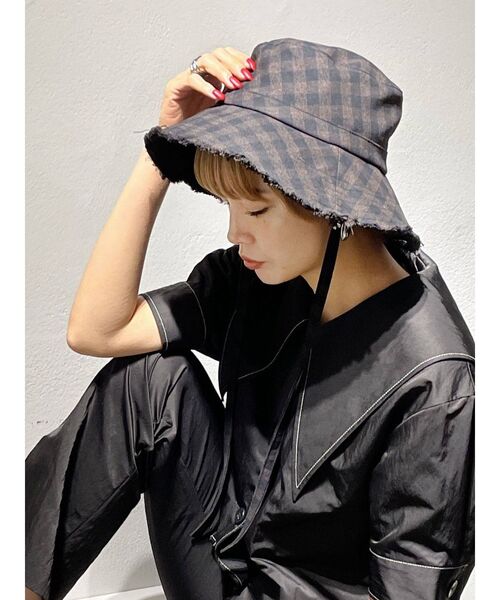 EMODA（エモダ）の「フリンジ2WAYワイドハット（ハット・レディース・ホワイト/ブラック/その他・FREE）」の4枚目の写真