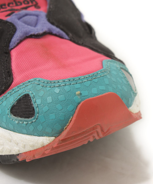 X-girl(エックスガール)の「INSTA PUMP FURY スニーカー【Reebokコラボ】(スニーカー・レディース・ブラック・23cm)」の7枚目の写真