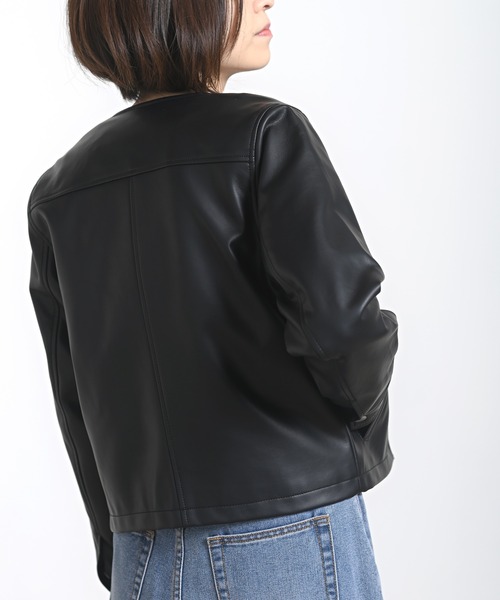 rps（アールピーエス）の「ノーカラーライダースジャケット（ライダースジャケット・レディース・ブラック/アイボリー/グレイッシュベージュ・M）」の18枚目の写真