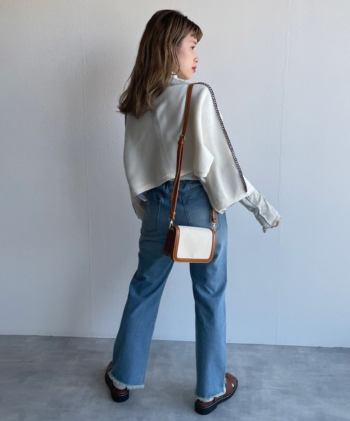 w closet（ダブルクローゼット）の「キャンバス×フェイクレザーパイピングバッグ（ショルダーバッグ・レディース・ブラック/ブラウン・FREE）」の8枚目の写真