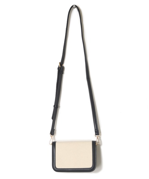 w closet（ダブルクローゼット）の「キャンバス×フェイクレザーパイピングバッグ（ショルダーバッグ・レディース・ブラック/ブラウン・FREE）」の9枚目の写真