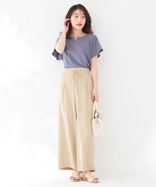 ANY SIS(エニィスィス)の「【UVケア】エアリードレープスムース 半袖 ブラウス(シャツ/ブラウス・レディース・ダルブルー系/ホワイト系1/ライトグレー系/ネイビー系1・2)」の8枚目の写真