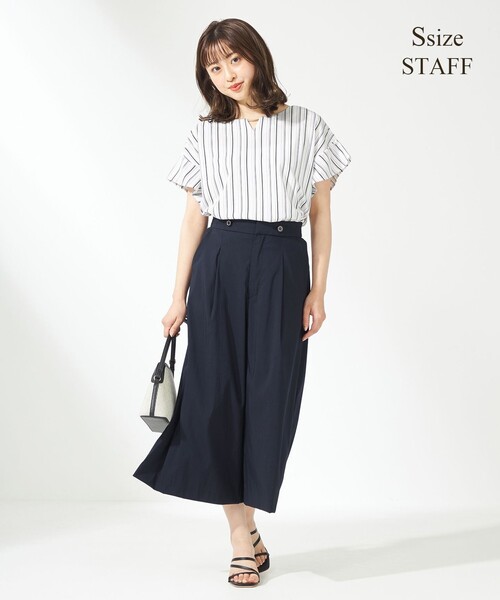 ANY SIS(エニィスィス)の「【UVケア】エアリードレープスムース 半袖 ブラウス(シャツ/ブラウス・レディース・ダルブルー系/ホワイト系1/ライトグレー系/ネイビー系1・2)」の12枚目の写真